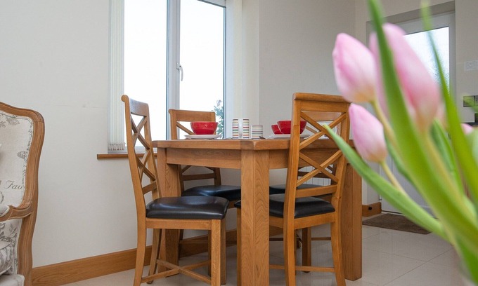 Llanasa Cottage | Cottage in Talacre with Stunning Sea Views