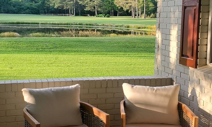 Scooba Cottage | Cottage in the Pines close to Bass Lake