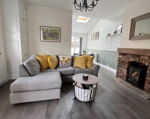 Whalley House | Cottage in Whalley