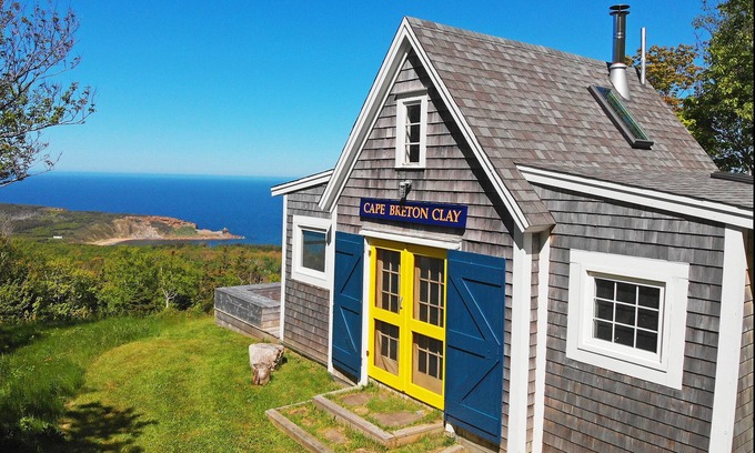 Chimney Corner Cottage | Cottage with Incredible Ocean Views, 3 min. to beach, near Cabot Trail & Park