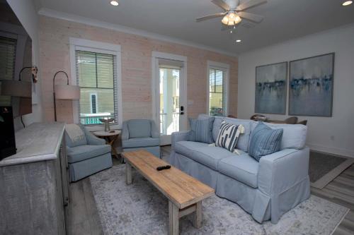 Orange Beach House | Cottages of Tannin 5