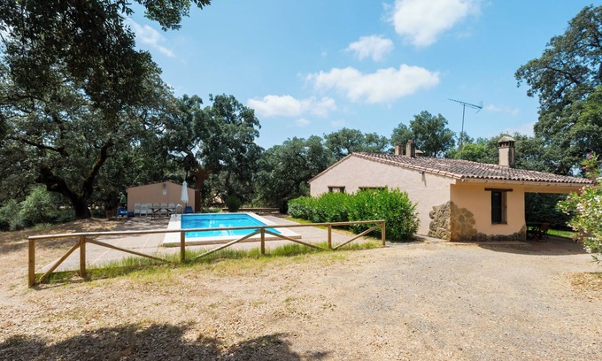 Alajar House | Country House 'Casa El Chopo' with shared pool