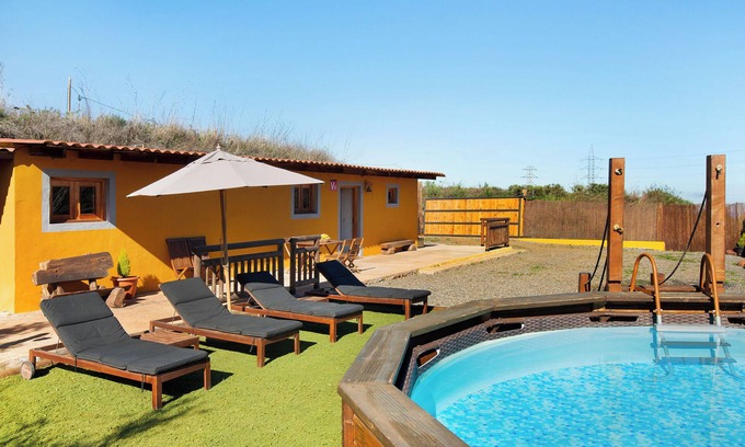 Vega de San Mateo Villa | Country House 'Casa Rural Los Colorados' with Mountain View and pool