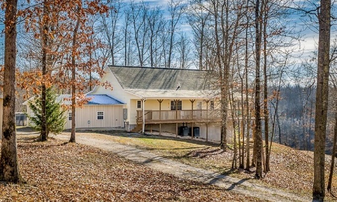 Hilham House | Country Setting with City Comfort