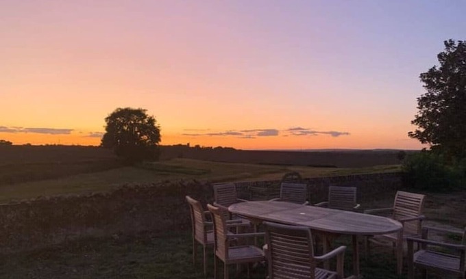 Hythe House | Countryside barn conversion with stunning views