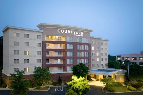 Duluth Hotel | Courtyard by Marriott Atlanta NE/Duluth Sugarloaf