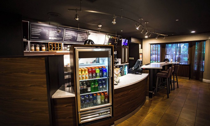 Ellendale Hotel | Courtyard by Marriott Memphis East/Bill Morris Parkway