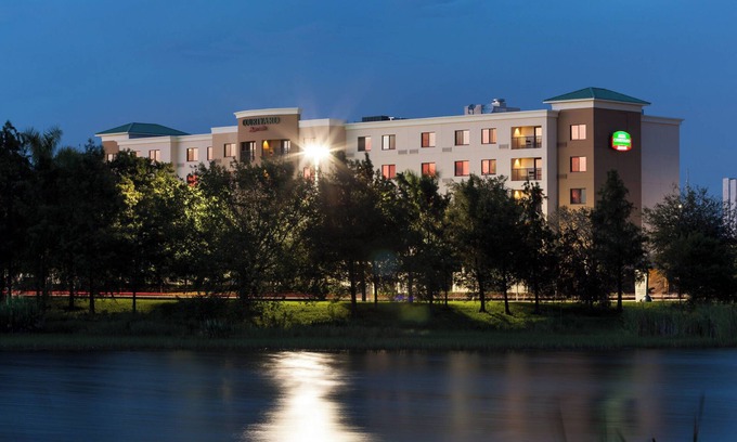 Ludlam Hotel | Courtyard by Marriott Miami at Dolphin Mall