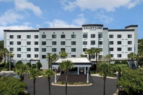Downtown Hotel | Courtyard by Marriott Pensacola Downtown