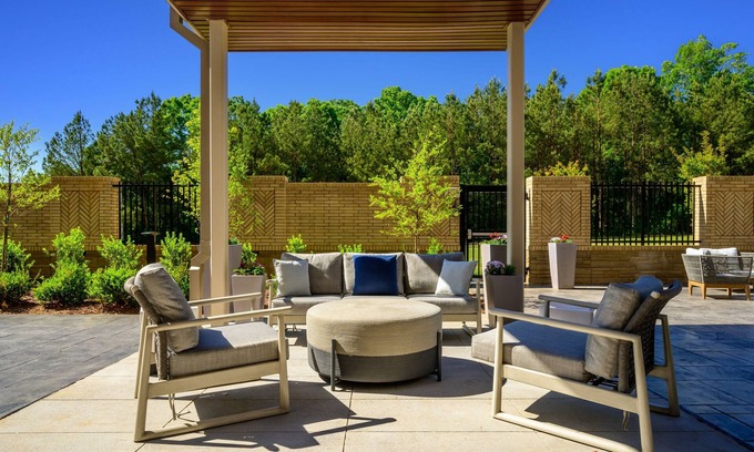 Southwest Raleigh Hotel | Courtyard by Marriott Raleigh Cary Crossroads