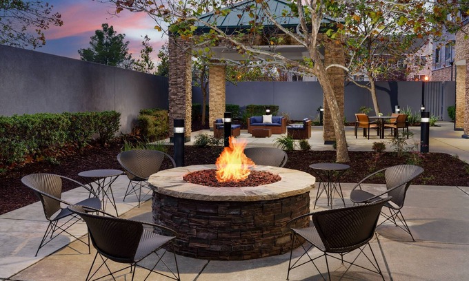 Folsom Hotel | Courtyard by Marriott Sacramento Folsom