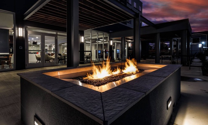 Northwest Pensacola Hotel | Courtyard by Marriott Pensacola I-10 West