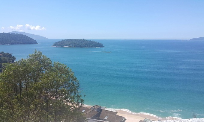 Conceicao de Jacarei Apartment | Coverage in Porto Real Suites with 3 suites, barbecue and hydromassage