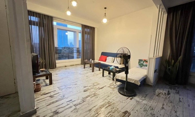 Garden City Apartment | Cozy 1-bedroom apartment with AC and WiFi in the heart of garden city