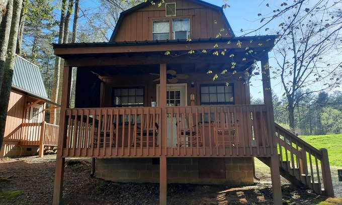 Unaka Cabin | Cozy 1 Bedroom cabin #1