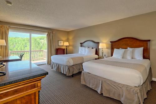 Clayton House | Cozy 1-Bedroom Condo with Mountain Views in Clayton GA- KW 207