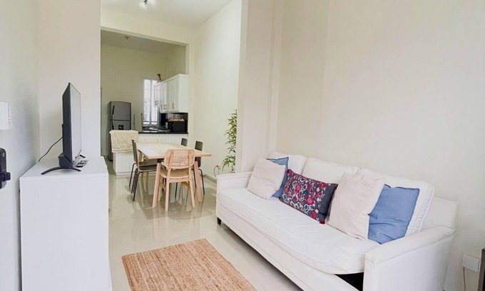 Zona Colonial Apartment | Cozy 2-Bedroom Apartment with Sea View in Santo Domingo’s Historic Colonial Zone