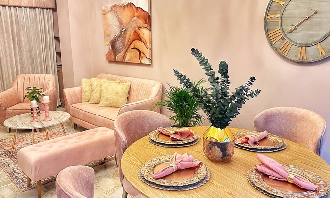 Cali Apartment | Cozy 2-bedroom apartment in charming Cali with WiFi, AC