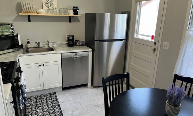 South Central Omaha House | Cozy 2-bedroom house in the heart of Omaha!