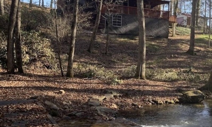 Rockwood Cabin | Cozy 2BR/1B cabin overlooking a beautiful creek with access to Catoosa WMA.