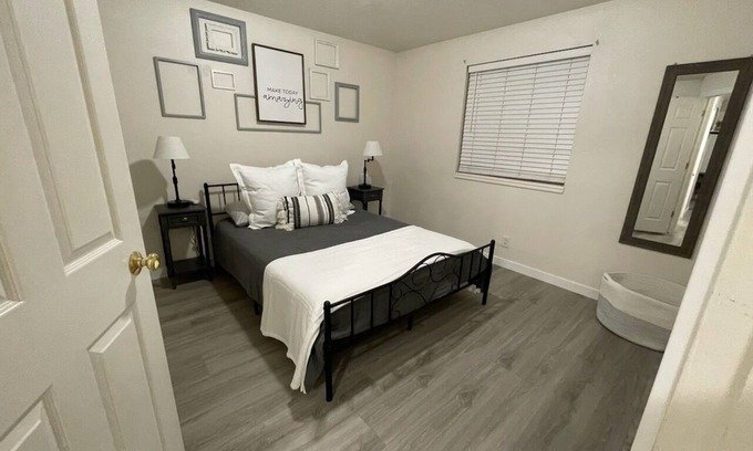 Rexburg Apartment | Cozy 2br- 3 blocks from BYU-Idaho