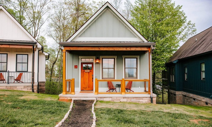 Jasper Cabin | Cozy 2BR Cabin C by MHM Luxury Properties