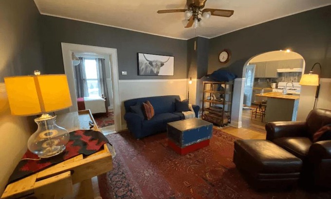 Green Bay Apartment | Cozy 3 & 4 Bed Home 2 Blocks to Hospitals & Lambeau