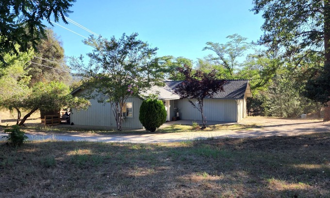 Placerville House | Cozy 3 bar home in the ❤️ of Amador Wine Country