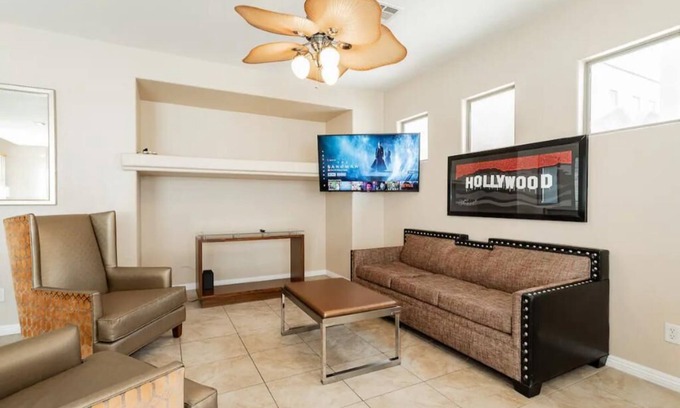 North Las Vegas House | cozy 3 bedroom house