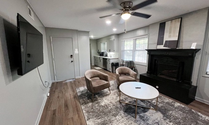Conway House | Cozy 3BR Home | Ideal for UCA & Hendrix Visits
