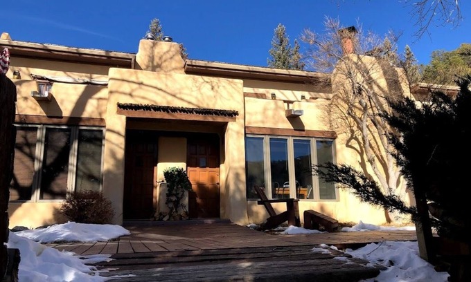 Valdez Condo | Cozy Adobe Condo near Taos Ski Valley - Hacienda de Valdez