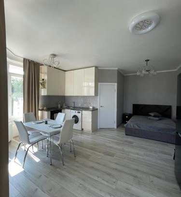 Maliyevtsy Apartment | Cozy apartment in the center