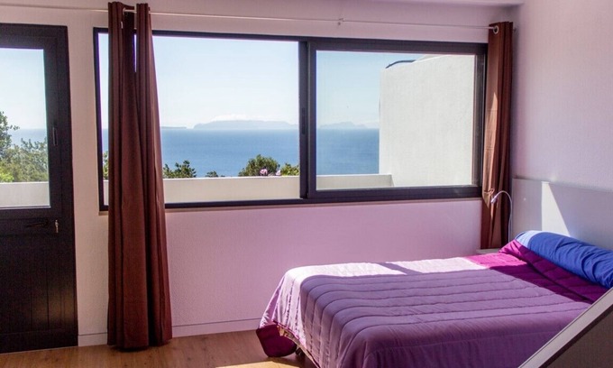Machico Apartment | Cozy Apartment with a fantastic Sea View in Machico
