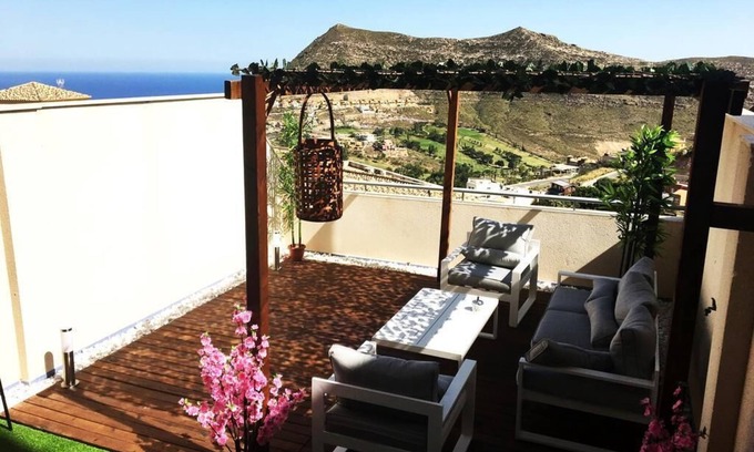 La Envia Apartment | Cozy apartment with beautiful views for 2-4 persons