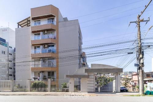 Capoeiras Apartment | Cozy apt in Capoeiras RMC203