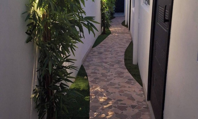 Parque Lefevre Apartment | Cozy Apt+WiFi+Kitchen+AC+Laundry+TV+Parking@Panamá