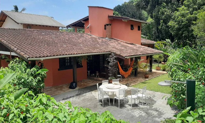 Praia da Fortaleza House | Cozy beach house with terrace, barbecue, 100 meters from the beach.