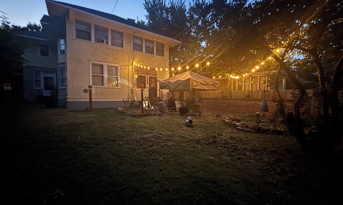 Crosstown Hotel | Cozy Bears Bunker's & Carpe Diem Spa