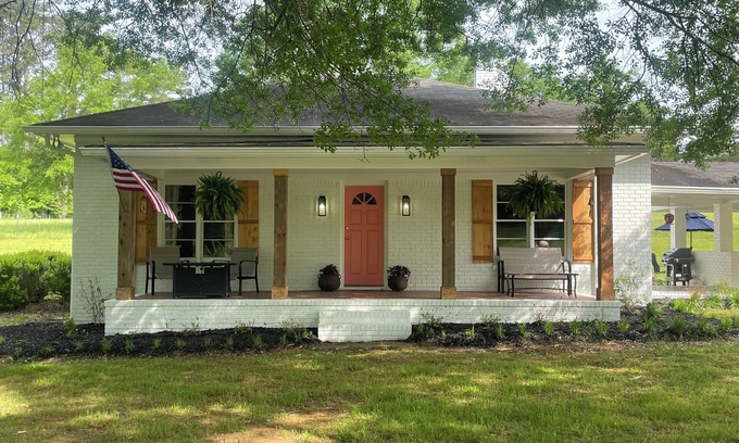 Palmetto House | Cozy brick farmhouse within walking distance to Serenbe. Pet-Friendly!