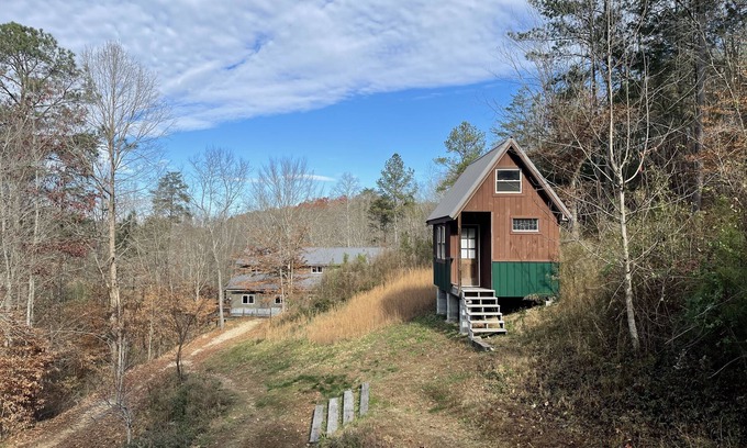LaFayette Apartment | Cozy Cabin at Pigeon Mountain Crossing