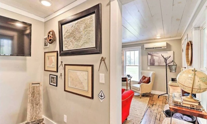 Chatsworth Cabin | Cozy cabin in tranquil Chatsworth