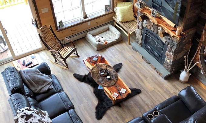 Saint David Cabin | Cozy cabin/lodge nestled in a cove on Long Lake, St. David ME.