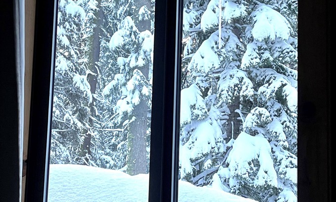 Echo Lake Cabin | Cozy cabin near Lake Tahoe SierraSki resort . 2bed 2bath.