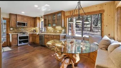 Camp Nelson Villa | Cozy Cabin Retreat