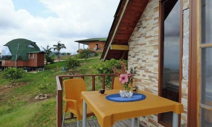 Acacias Cabin | Cozy Cabin with Jacuzzi in Meta Canario