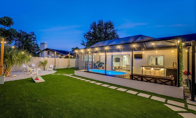 Clearwater House | Cozy Clearwater Getaway: Beach, Spa, and Luxury