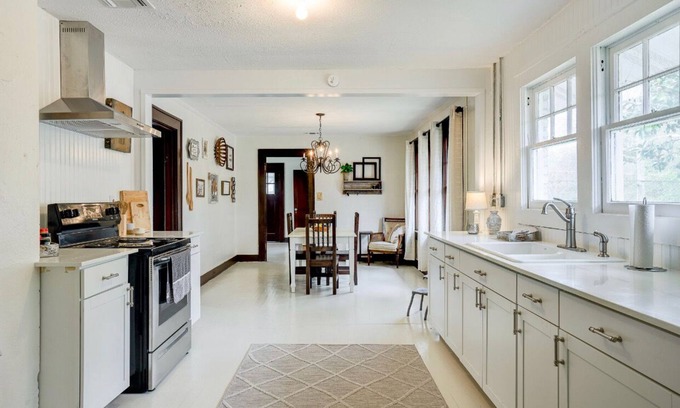 Laurel Apartment | Cozy Collins Home- Close to DOWNTOWN!