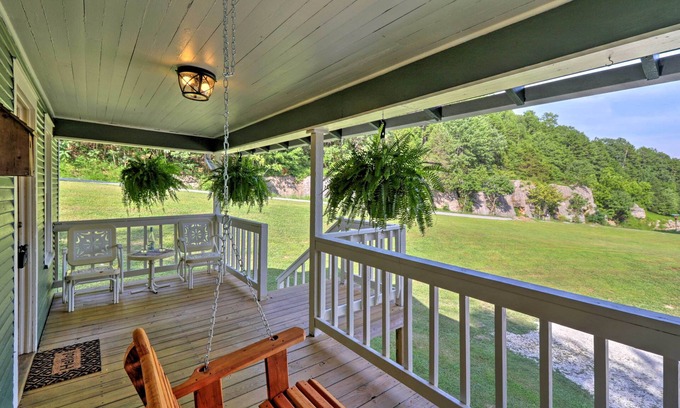 Mountain View Cottage | Cozy Cottage 7 Mi to Blanchard Springs Cavern