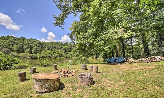 Franklin Cottage | Cozy Franklin Cottage w/Waterfront Views!