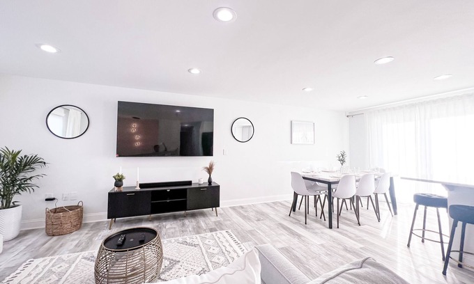 Mechanicsburg Cabin | Cozy Getaway Lodge & Retreat w/game room/deck/fire pit ~25mins from Hershey P